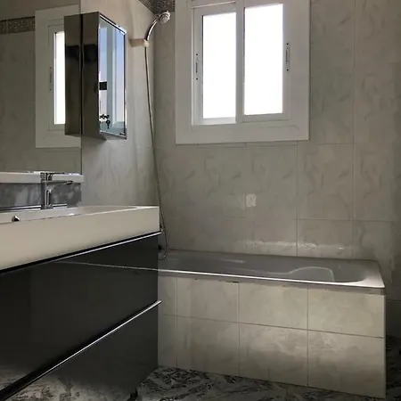 Casa Adosada Con Piscina En Comarruga *