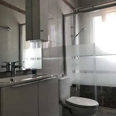 Casa Adosada Con Piscina En Comarruga * Coma-ruga