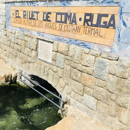 Casa Adosada Con Piscina En Comarruga Coma-ruga